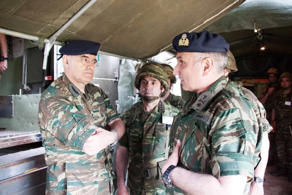 Τι τρέχει στον Έβρο; Επίσκεψη Αστραπή του Στρατηγού Ζερβάκη